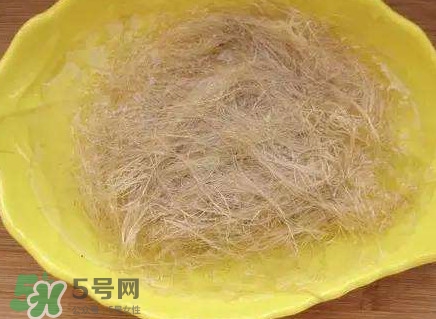玉米須泡水喝能減肥嗎？玉米須煮水的功效與作用