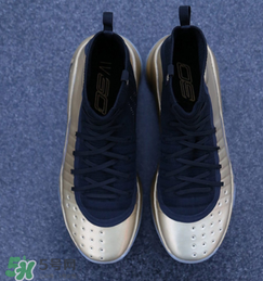 under armour curry4 parade怎么樣？庫里第四代戰(zhàn)靴金屬色細(xì)節(jié)照片