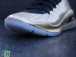 under armour curry4 parade怎么樣？庫里第四代戰(zhàn)靴金屬色細(xì)節(jié)照片