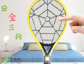 電蚊拍可以帶上飛機(jī)嗎？電蚊拍可以托運(yùn)嗎？