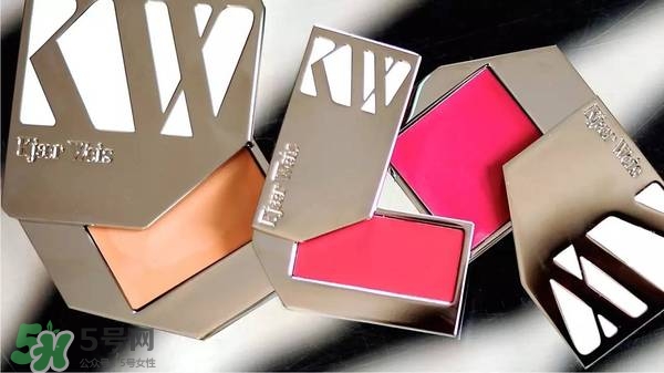 Kjaer Weis口紅怎么樣？Kjaer Weis口紅色號試色