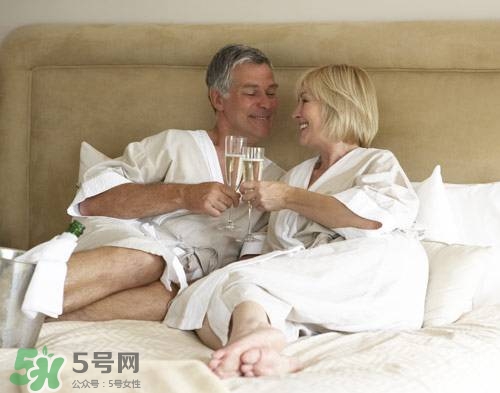 絕經(jīng)后還有性需求嗎？絕經(jīng)后性生活會懷孕嗎？