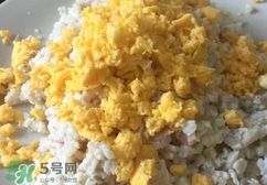 賽螃蟹什么味道？怎么用雞蛋做賽螃蟹