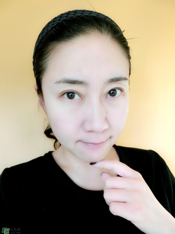 香蒲麗綠色面膜怎么用？香蒲麗綠色水光面膜使用方法