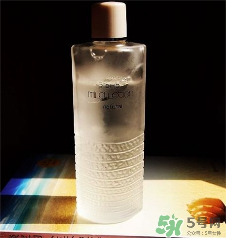 dhc滋養(yǎng)化妝水好用嗎?dhc滋養(yǎng)化妝水怎么樣? dhc滋養(yǎng)化妝水好用嗎?dhc滋養(yǎng)化妝水怎么樣?