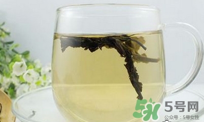 杜仲茶比較適合哪些人飲用？杜仲茶功效與作用有哪些？