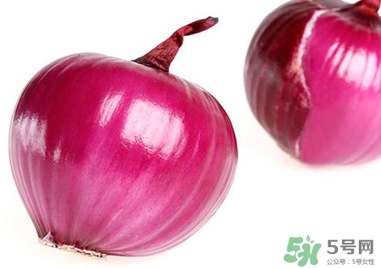 紅皮洋蔥怎么做好吃？紅洋蔥和紫洋蔥的區(qū)別是什么