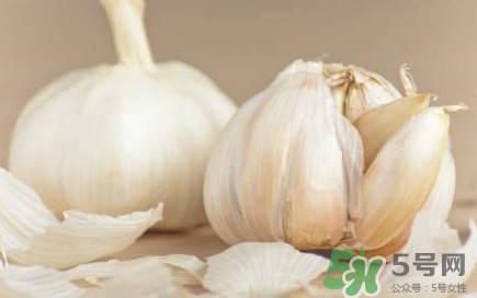 大蒜祛斑怎么用？大蒜祛斑的方法