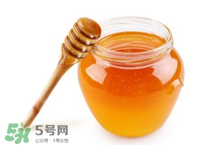 芭蕉能和蜂蜜一起吃嗎？蜂蜜可以和芭蕉一起吃嗎
