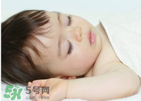 寶寶睡覺打鼾怎么回事？寶寶睡覺打鼾正常嗎？