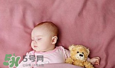 寶寶枕頭怎么選？寶寶枕頭什么樣的最好？