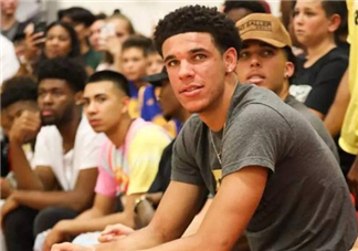 lonzo ball球哥2017湖人簽名球鞋和球衣在哪預(yù)定_怎么預(yù)定？