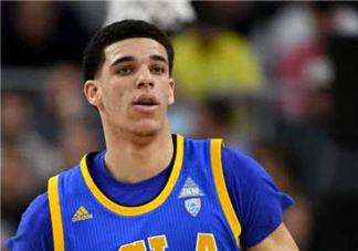 lonzo ball球哥2017湖人戰(zhàn)靴簽名球鞋多少錢？