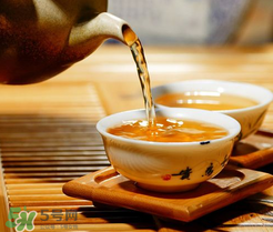 喝茶能吃杏嗎？喝茶可以吃杏嗎？