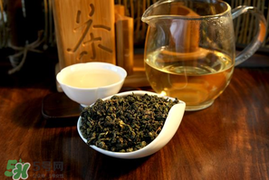 喝茶能吃杏嗎？喝茶可以吃杏嗎？