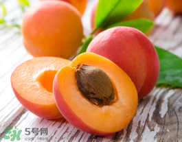 油桃沒熟能吃嗎？油桃怎么催熟？