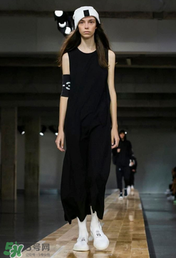 Y-32018春夏系列服裝怎么樣_好看嗎_款式有哪些？
