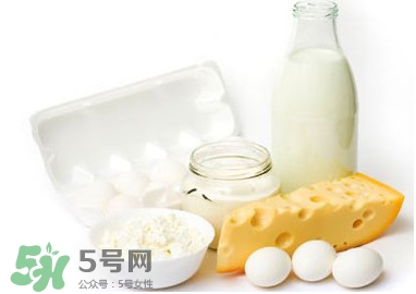 脫脂牛奶熱量高嗎？脫脂牛奶會(huì)發(fā)胖嗎