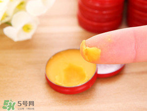 清涼油能治扁平疣嗎？清涼油可以治扁平疣嗎？