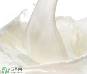 脫脂奶粉哪個(gè)牌子好？脫脂奶粉什么品牌的好？