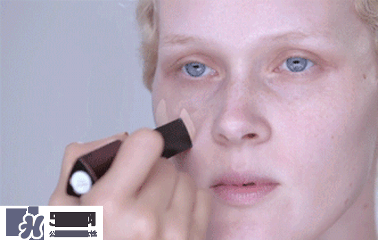 nars粉底棒粉條怎么用？nars粉底棒粉條色號(hào)試色