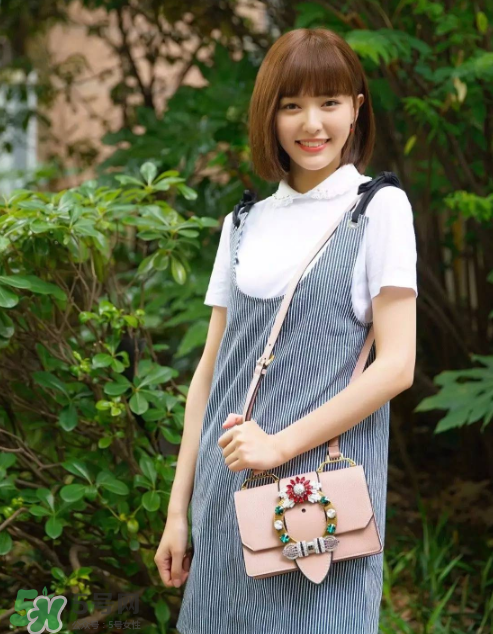miumiu2017新款包包有哪幾個(gè)系列？miumiu新款包包介紹