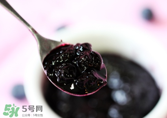 藍莓和楊梅能一起吃嗎？藍莓和楊梅可以一起泡酒嗎？
