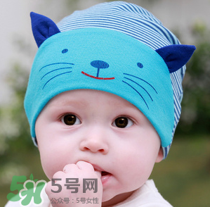 母乳喂養(yǎng)胸會變小嗎？母乳喂養(yǎng)胸會不會變??？