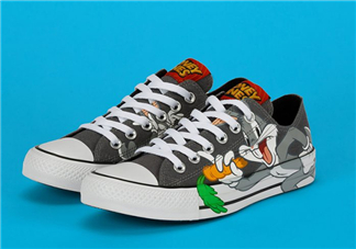 looney tunes與匡威聯(lián)名rivalry丑小鴨兔八哥鞋子在哪買？