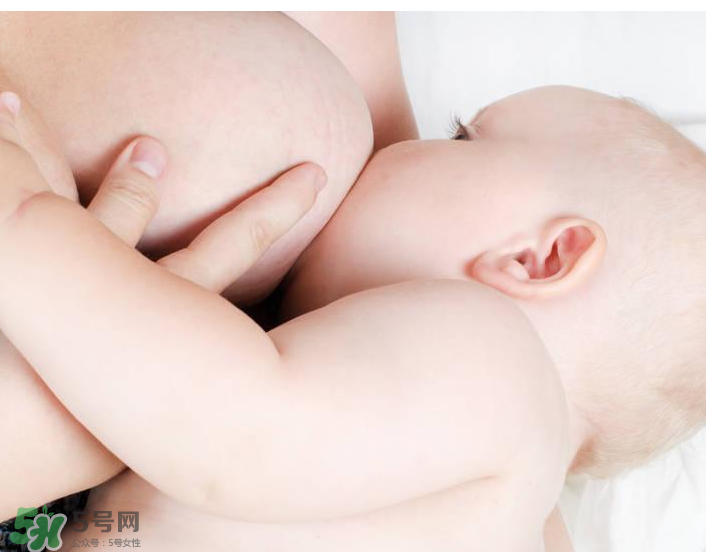母乳喂養(yǎng)胸會變大嗎？母乳喂養(yǎng)后胸部的變化