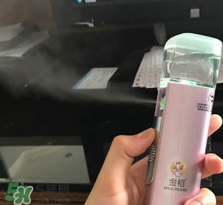 補(bǔ)水儀和噴霧哪個(gè)好用？補(bǔ)水儀和噴霧區(qū)別