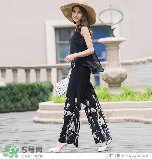 8月份穿什么衣服？八月份穿衣搭配
