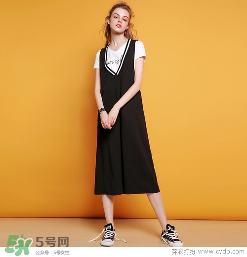 8月份穿什么衣服？八月份穿衣搭配