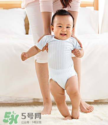 寶寶八字腳的原因 寶寶八字腳是怎么回事？
