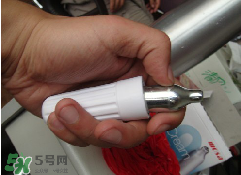 笑氣怎么玩？笑氣怎么用？