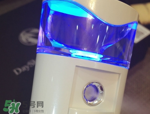 dayshow補水儀怎么充電？dayshow補水儀怎么加水