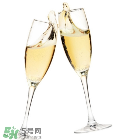 香檳是酒嗎？香檳是什么酒？