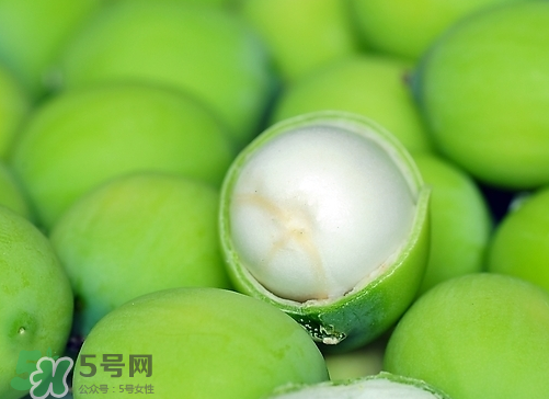蓮蓬什么味道？蓮蓬好吃嗎？