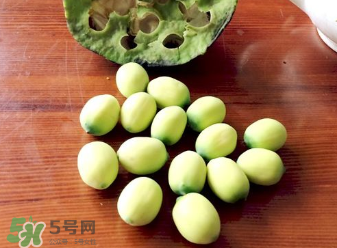 新鮮蓮蓬怎么吃？新鮮蓮蓬的吃法