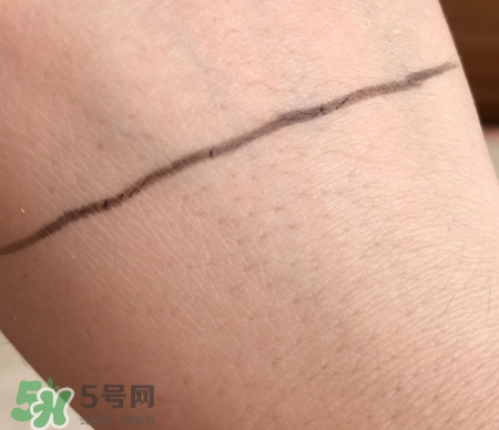 zeesea滾輪bb霜怎么用？zeesea滾輪bb霜使用方法