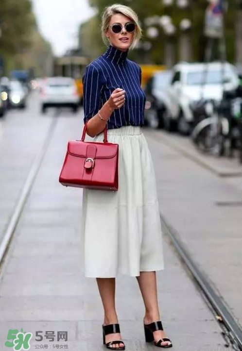 delvaux brilliant多少錢？德爾沃brilliant包包專柜價格