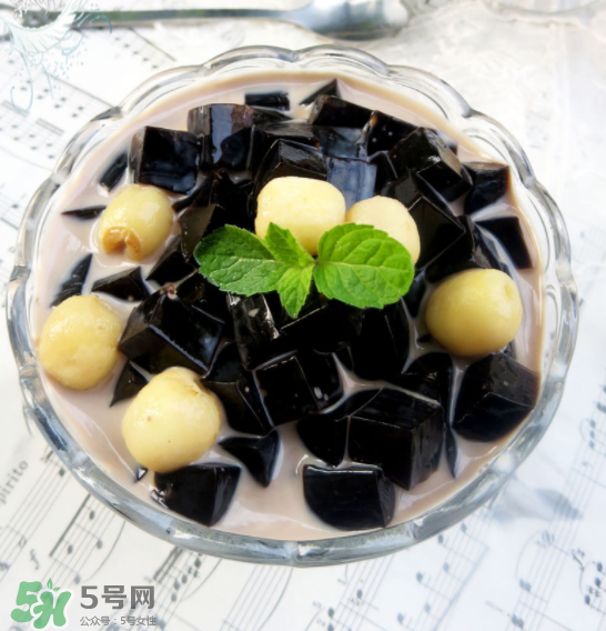 兒童能吃龜苓膏嗎？龜苓膏小孩能吃嗎？