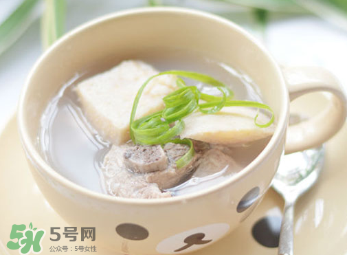 榴蓮殼燉排骨殼能吃嗎？榴蓮殼燉排骨什么味道？
