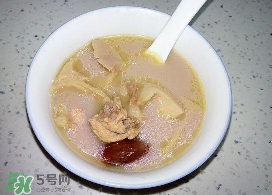 榴蓮殼煲雞湯殼能吃嗎？榴蓮殼煲雞湯殼好喝嗎？