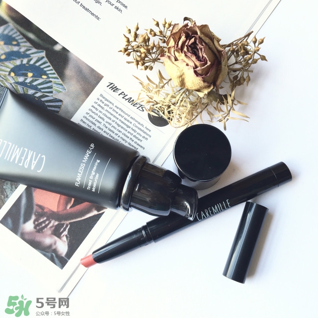 caremille珂曼素顏霜怎么樣？caremille素顏霜怎么用