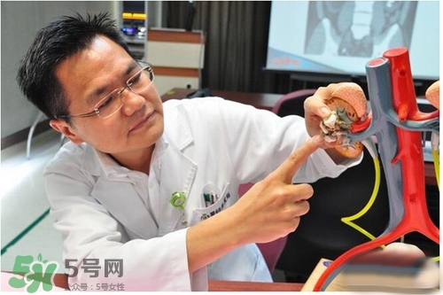 腎結(jié)石怎么治最好？腎結(jié)石的醫(yī)治方法