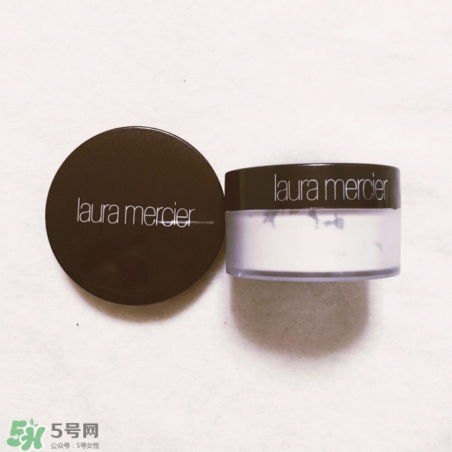 不脫妝散粉哪個牌子好 9款散粉大評測 不脫妝散粉哪個牌子好 9款散粉大評測