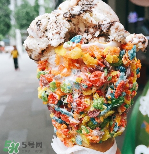 emack bolio's堆疊冰淇淋多少錢？堆疊冰淇淋好吃嗎？