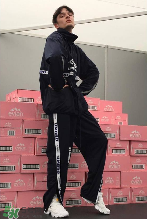 vetements與umbro2018春夏聯(lián)名系列怎么樣_好看嗎？