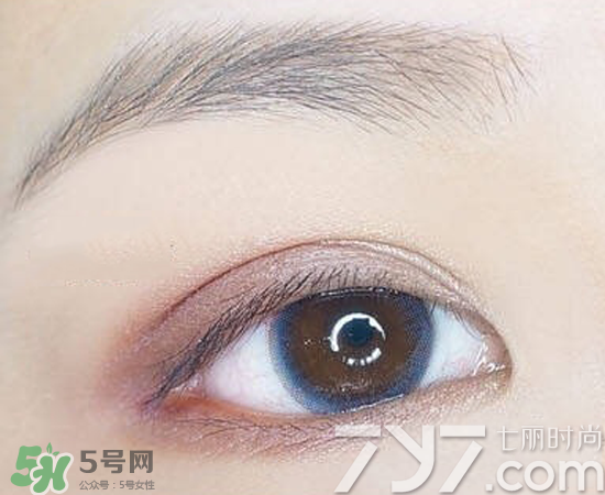 nars吉隆坡眼影怎么畫？nars吉隆坡雙色眼影畫法圖解